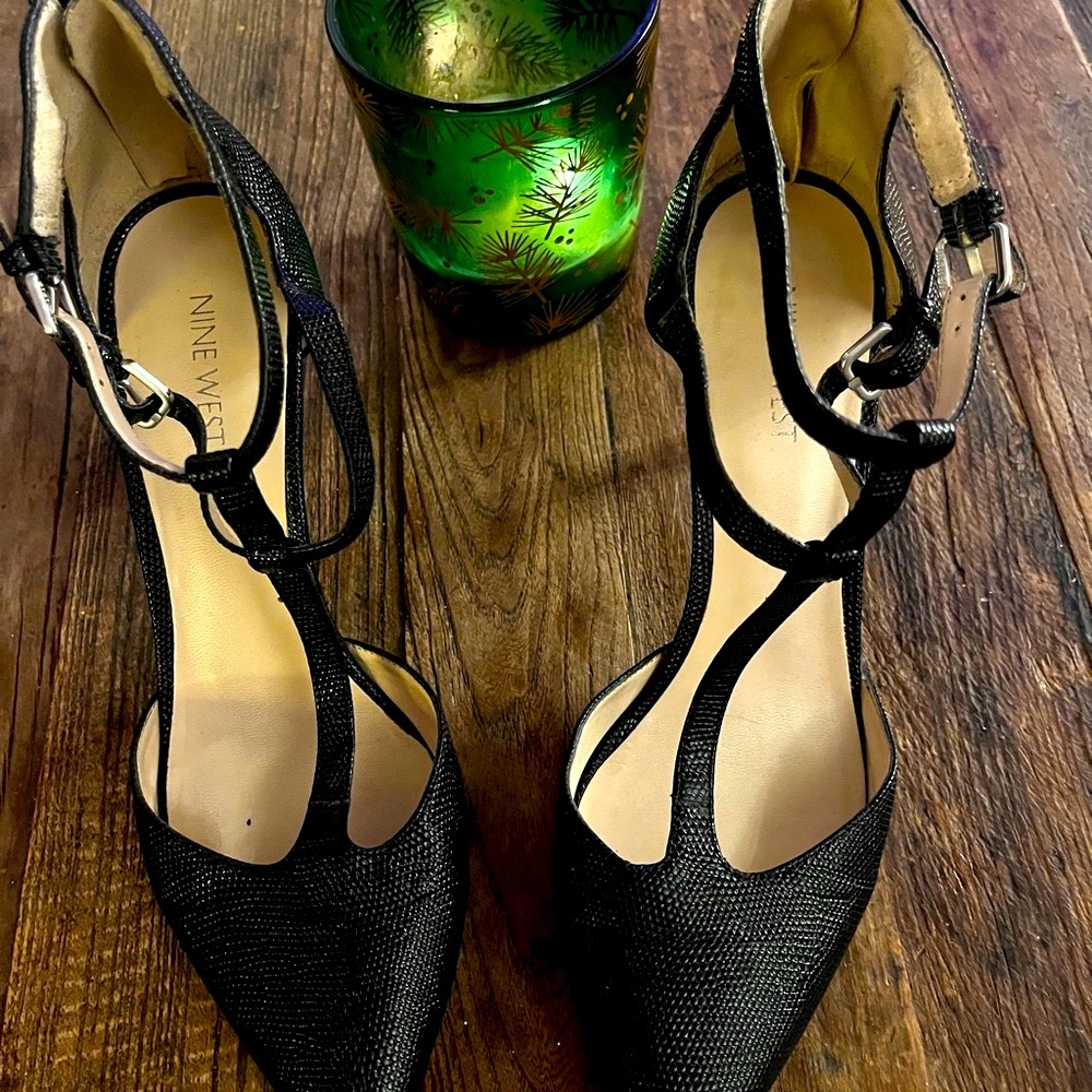 Nine West Black Heels with Stiletto Design and Ankle Straps